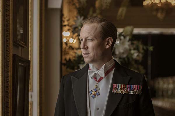 Tobias Menzies income Tobias Menzies theatre