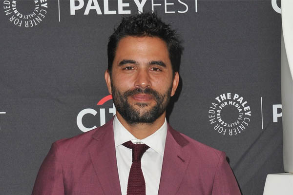 Ignacio Serricchio has a brother and a sister Ignacio Serricchio's family