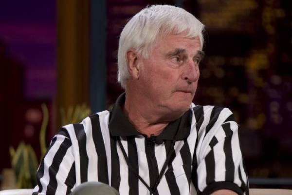 Bob Knight's charity