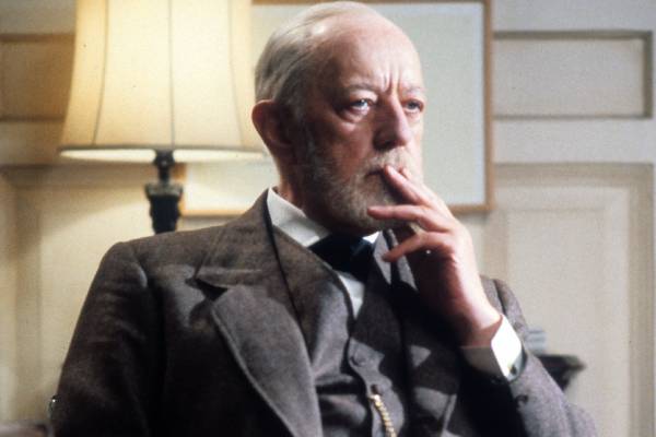 Alec Guinness net worth, movies