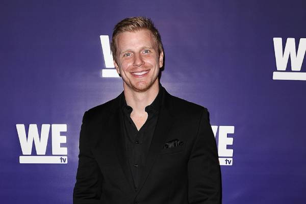 Sean Lowe wealth Sean Lowe's ads, sponsorships and endorsements