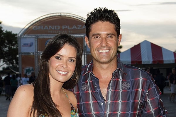 Karent Sierra Roberto Karent Sierra Relationship.