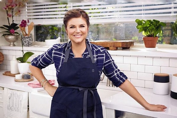 Tiffani Thiessen house Tiffani Thiessen lifestyle