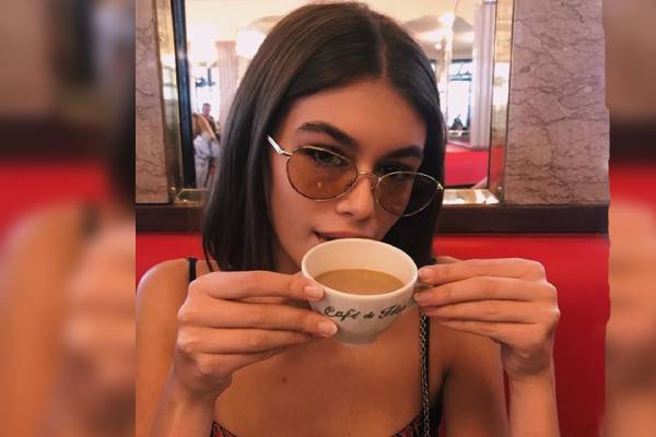 Kaia Gerber lifestyle Kaia Gerber life
