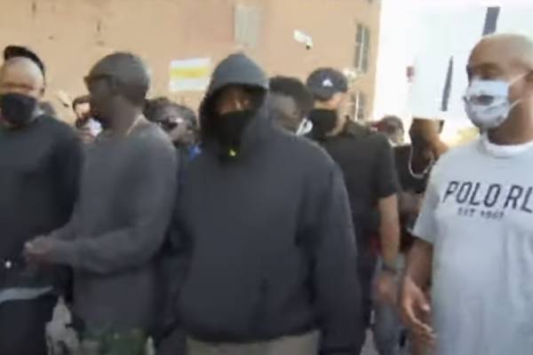 Kanye West protests Kanye West donations