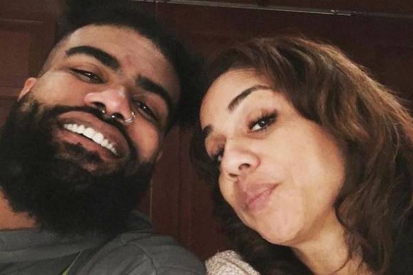 Ezekiel Elliott. Ezekiel Elliott Mother.