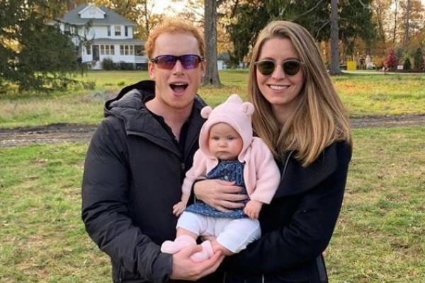 Reed Howard Family. Reed Howard Wife.