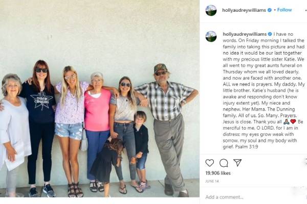 Holly Williams Siblings.