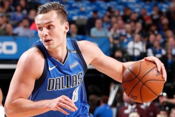 Kyle Collinsworth Net Worth.