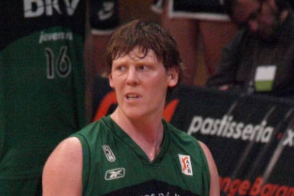 Coby Karl grew up attending NBA games. Coby Karl Biography and Family.