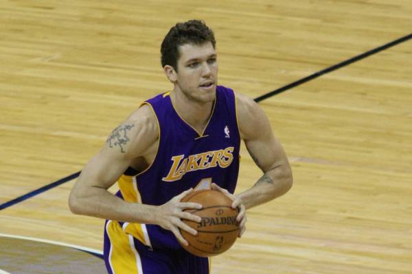 Luke Walton played for the Los Angeles Lakers Luke Walton Net Worth And Earning Source.