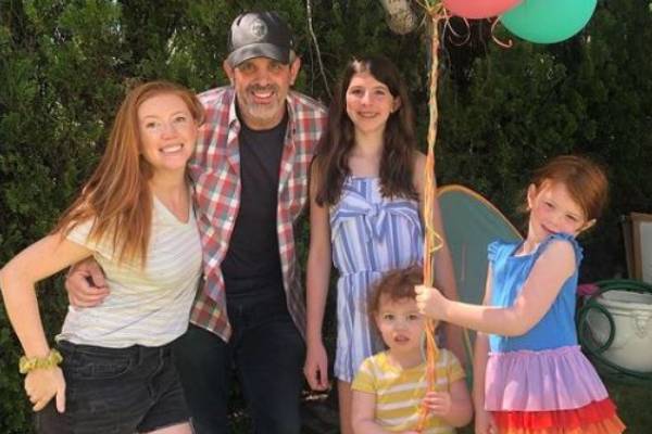 Warren Lieberstein has three children. Warren Lieberstein Children and Family.