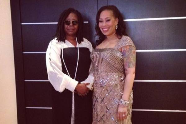 Alexandrea Martin Aka Alex Martin Net Worth What Are Whoopi Goldberg S Daughter S Income And Earning Sources Ecelebrityspy