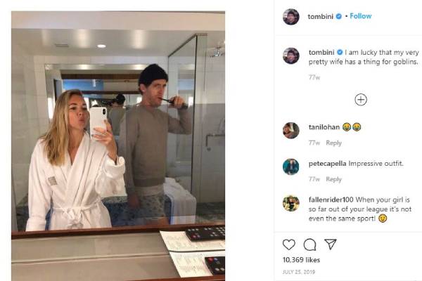Mollie Gates and Thomas Middleditch were married. Mollie Gates Marriage And Divorce Reason.