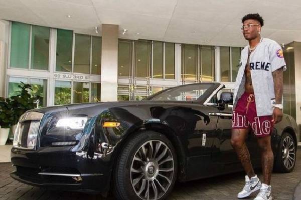 Dwayne Haskins Dwayne Haskins brought a new car from his first paycheck.
