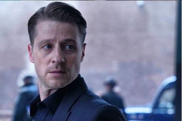 Ben McKenzie Million Dollars Fortune