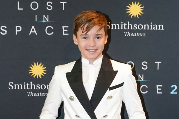 Maxwell Jenkins - Lost In Space Star