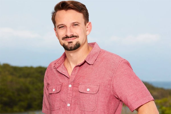 Evan Bass Net Worth - What Is The Bachelor in Paradise's Income Sources?