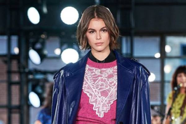 Kaia Gerber Net Worth - Income And Earnings From Her Career As A Model 