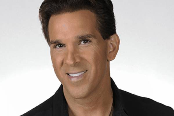 Erik Kuselias Bio - Emmy Winning Host